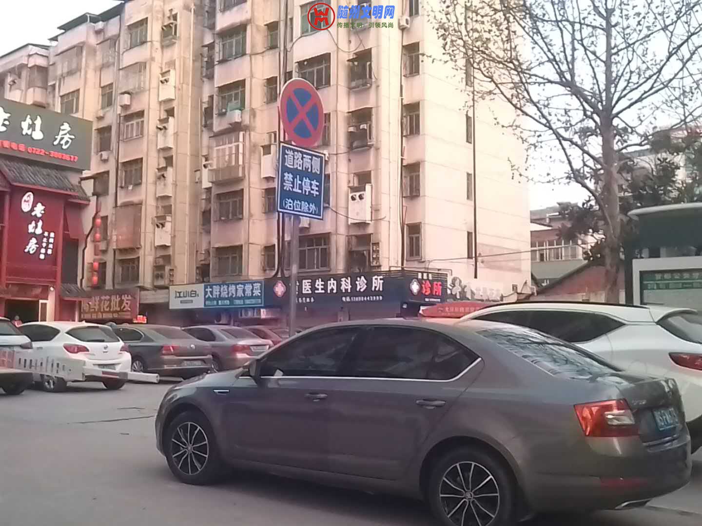 01.jpg