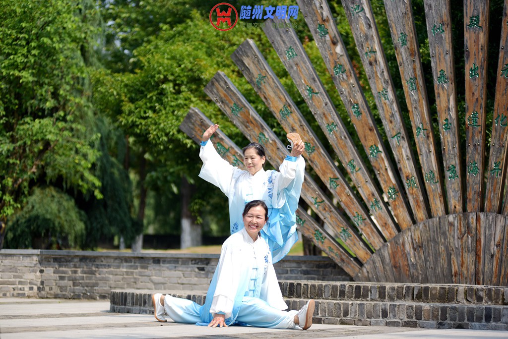 太极拳-9-10.jpg