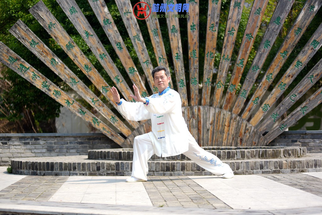 太极拳-9-25.jpg
