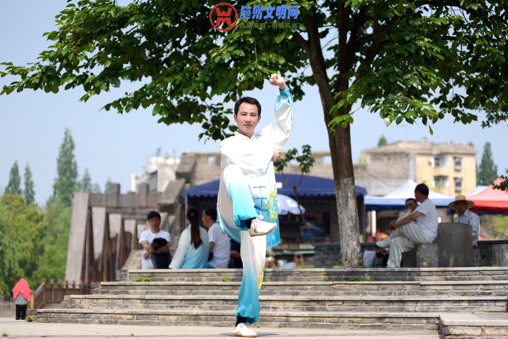 太极拳-9-30.jpg