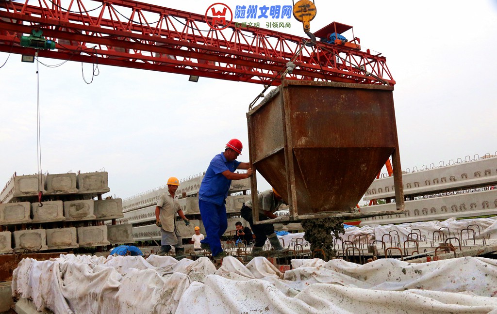 曾宪德【聚焦家乡路、喜迎十九大】摄影比赛投稿_4686_副本.jpg