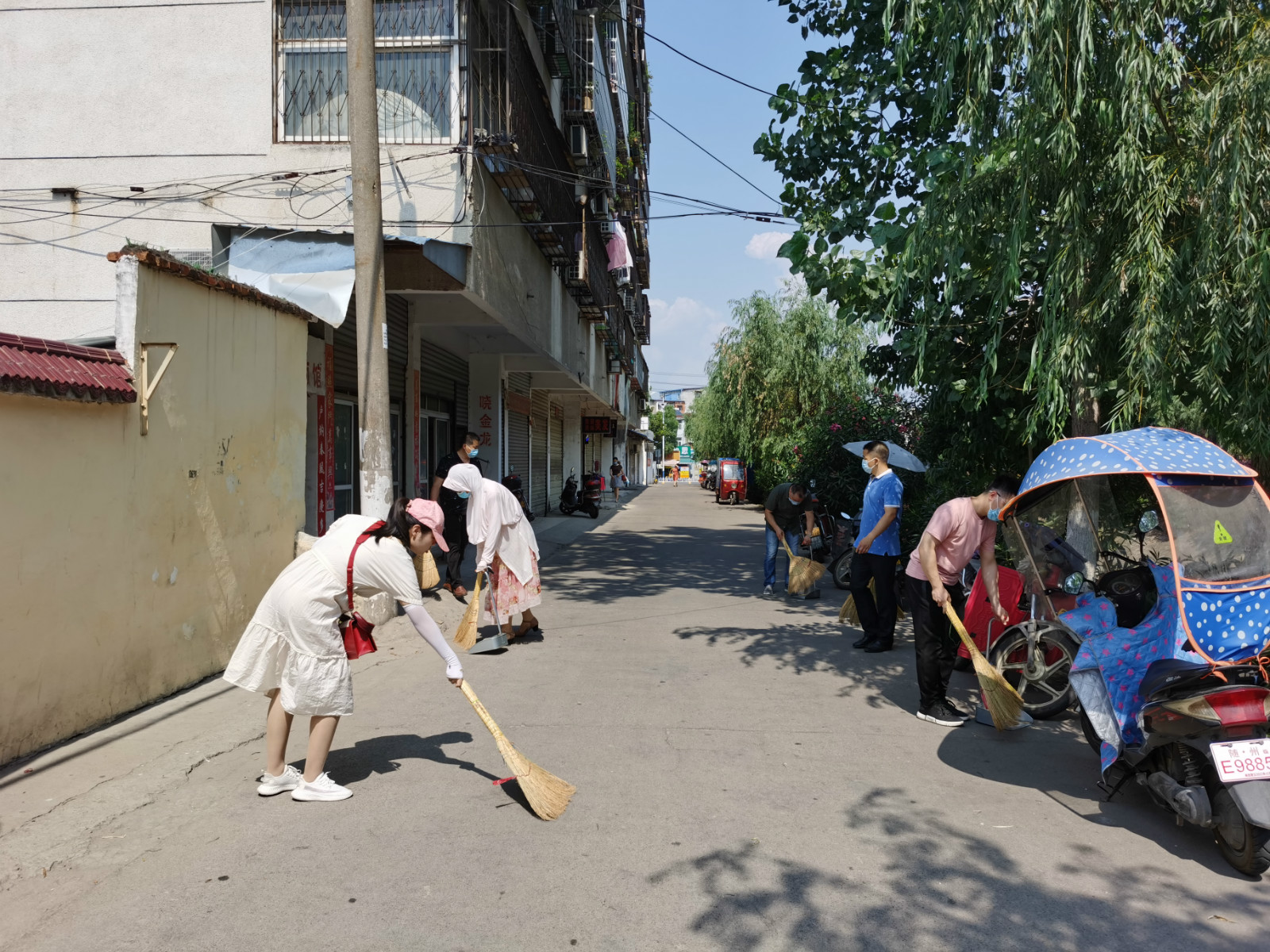 QFQ5MZAEKXTAJ5B5{GAN_HH_meitu_3.jpg